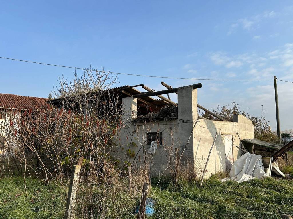Rustico / casale a Scarnafigi in Strada Fornasasso, 23 - Foto 3