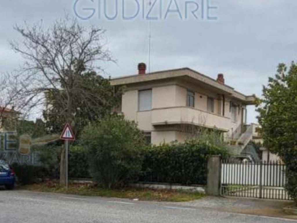 Appartamento a Collesalvetti in Via Nicola Sacco e Bartolomeo Vanzetti, 1 - Foto 4