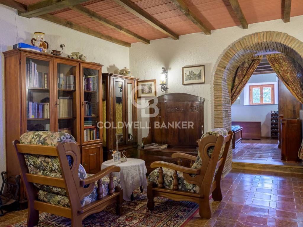 Rustico / casale a Gubbio in Frazione Torre Calzolari Alta - Foto 3