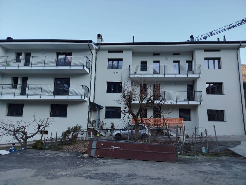 Appartamento a Berbenno di valtellina in Via Berbenno, 228 - Foto 2