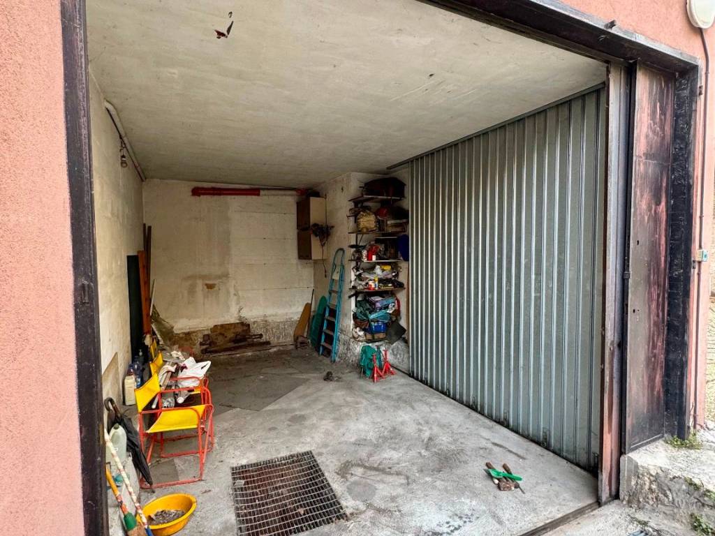Box / garage a Verona in Via Quarto Ponte - Foto 3