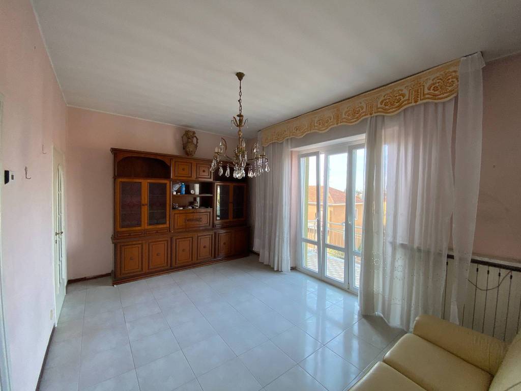 Appartamento a Busto arsizio in Via Aquileia, 18 - Foto 3