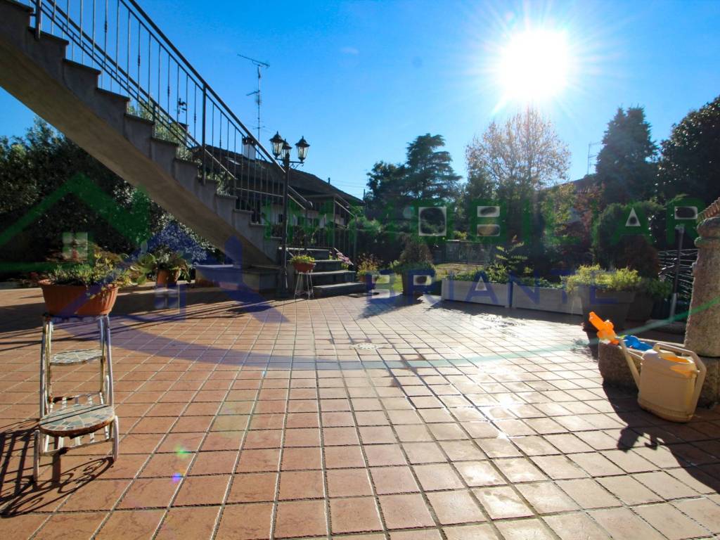 Attico / mansarda a Somma lombardo in Via Privata Gioacchino Rossini - Foto 3