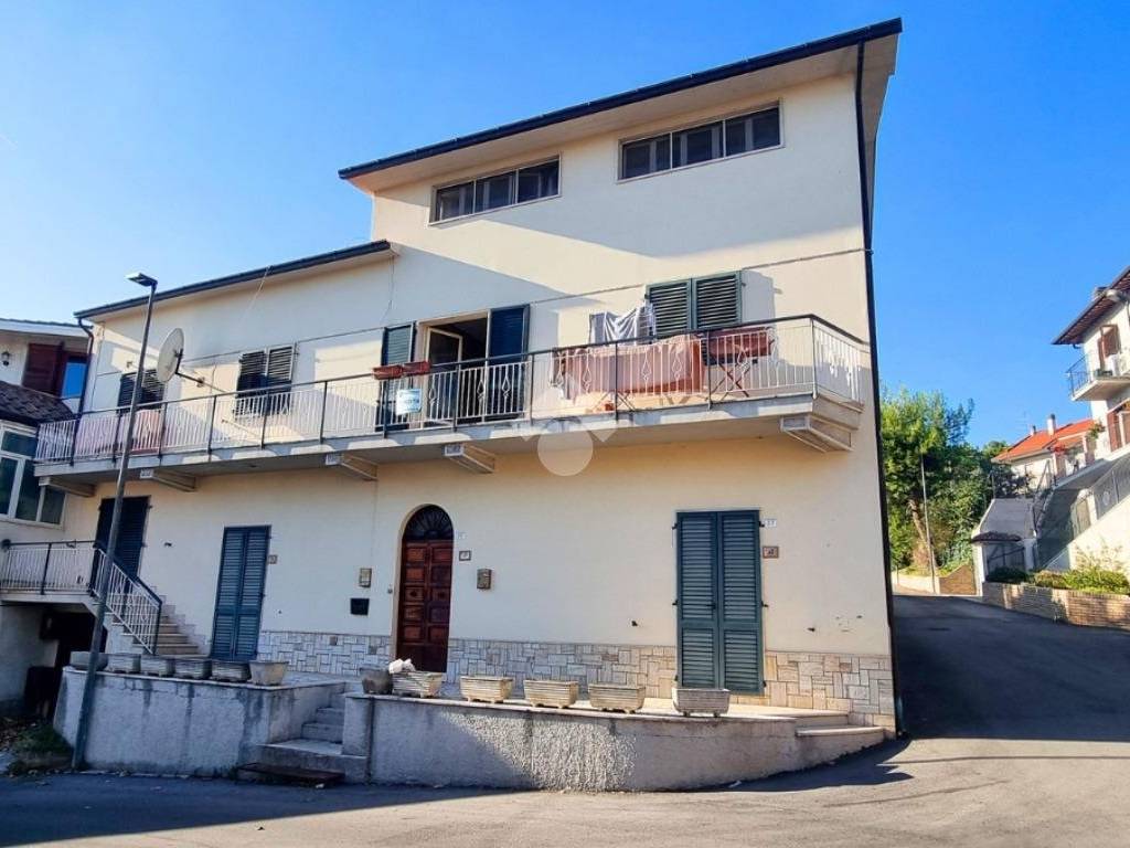 Palazzo / stabile a Colli del tronto in Via Roma, 25 - Foto 2
