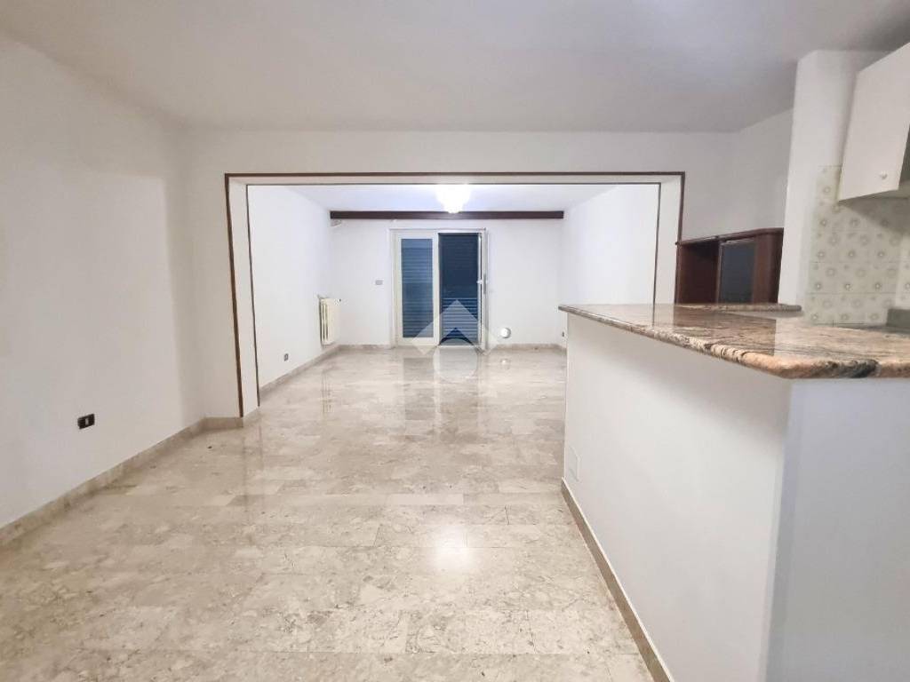 Palazzo / stabile a Colli del tronto in Via Roma, 25 - Foto 5