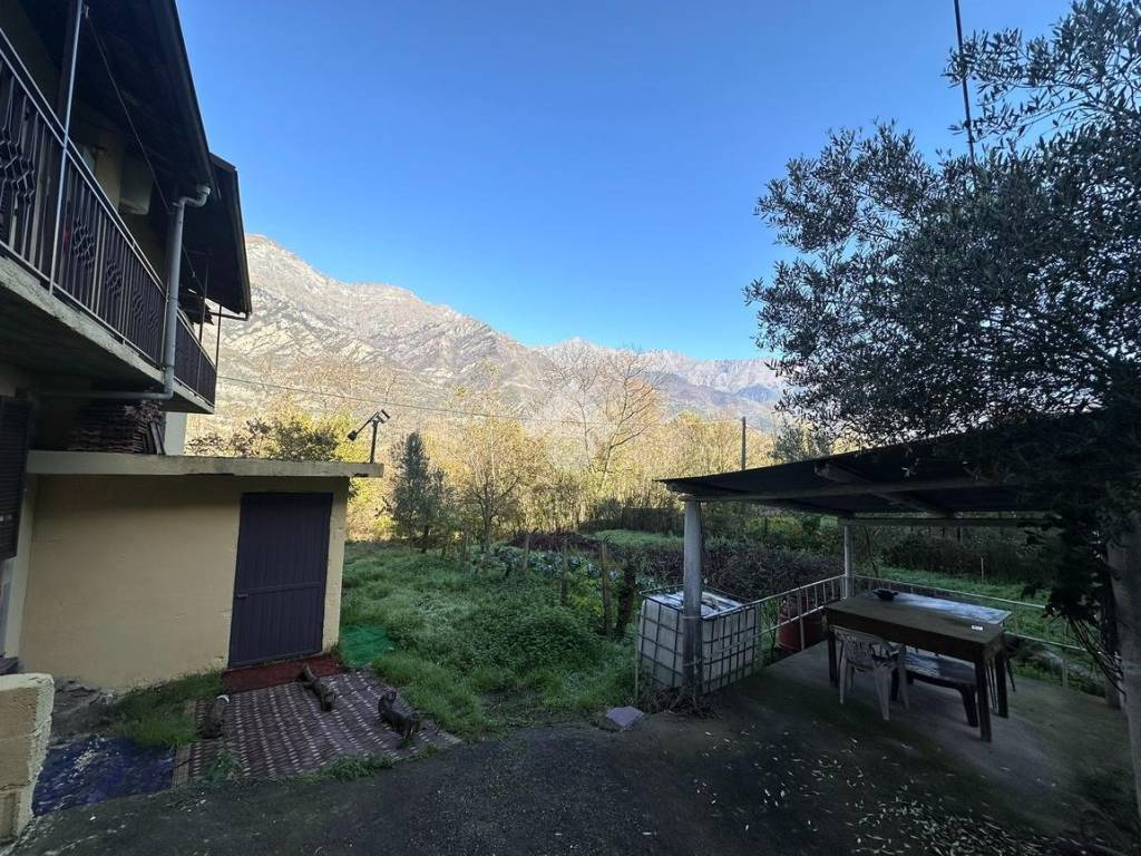 Casa indipendente a Bussoleno in Borgata Santa Petronila, 22 - Foto 4