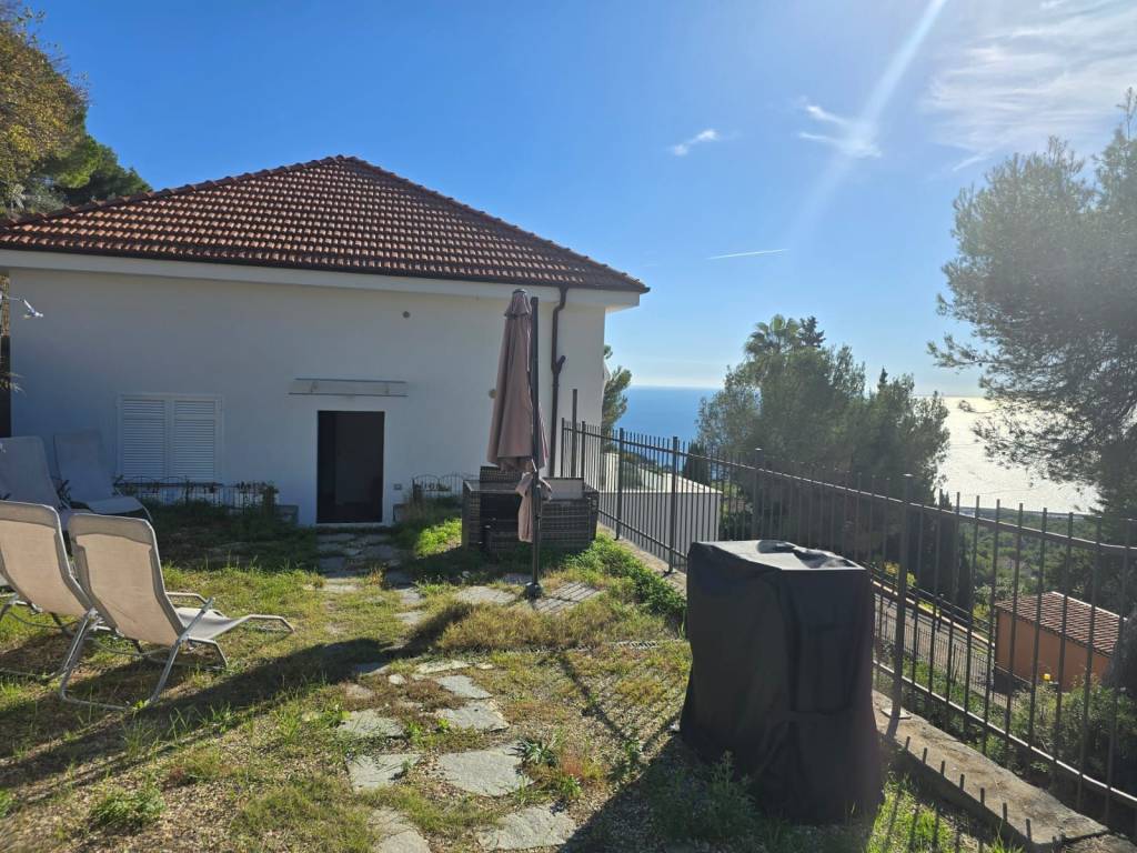 Appartamento a Andora in Strada Castello-Colla Micheri - Foto 2