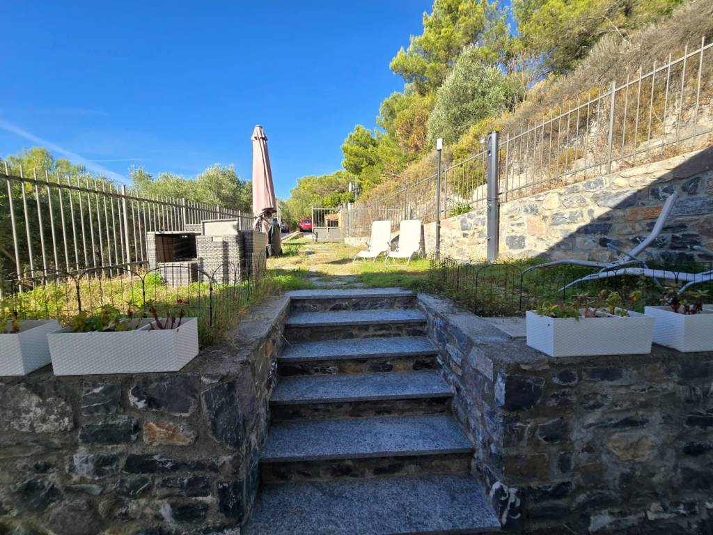 Appartamento a Andora in Strada Castello-Colla Micheri - Foto 4