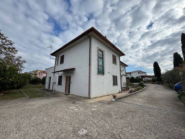 Appartamento a Aprilia - Foto 2