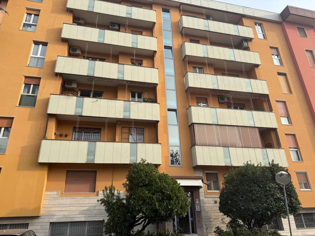 Appartamento a Brescia in Via Rodi - Foto 5