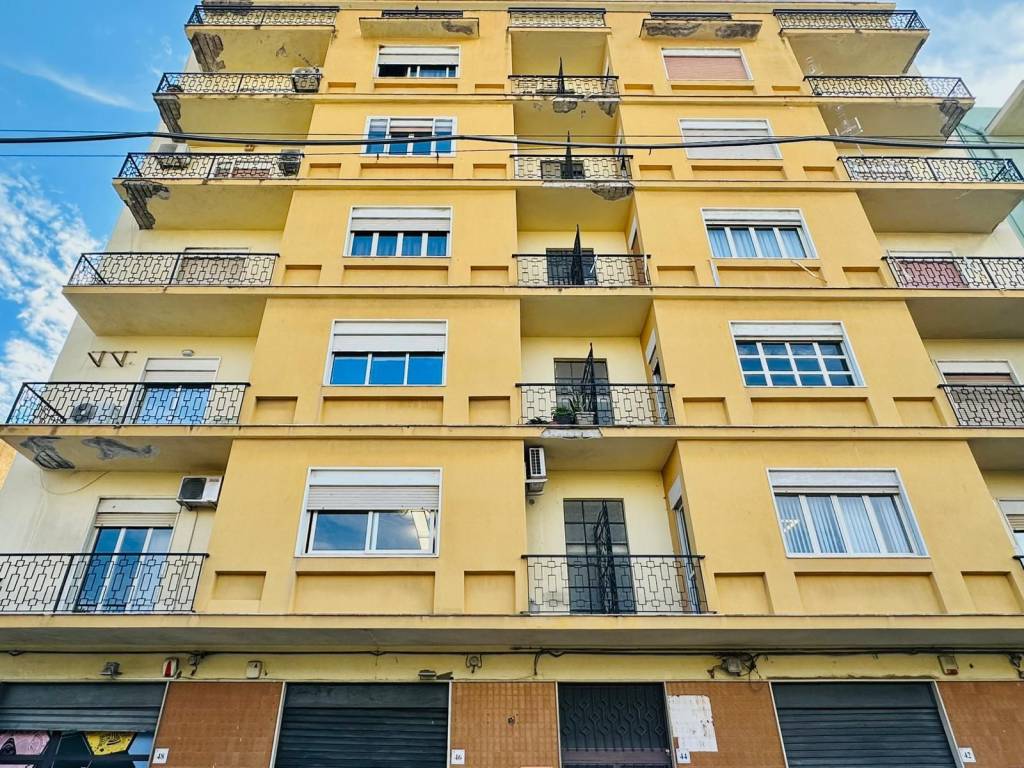 Immobile a Barcellona pozzo di gotto in Via Tenente Collonello Paolo Arcodaci, 44 - Foto 2