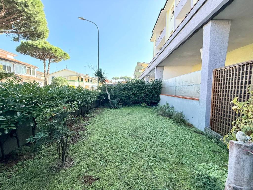 Appartamento a Comacchio in Viale Santo Domingo, 5 - Foto 3
