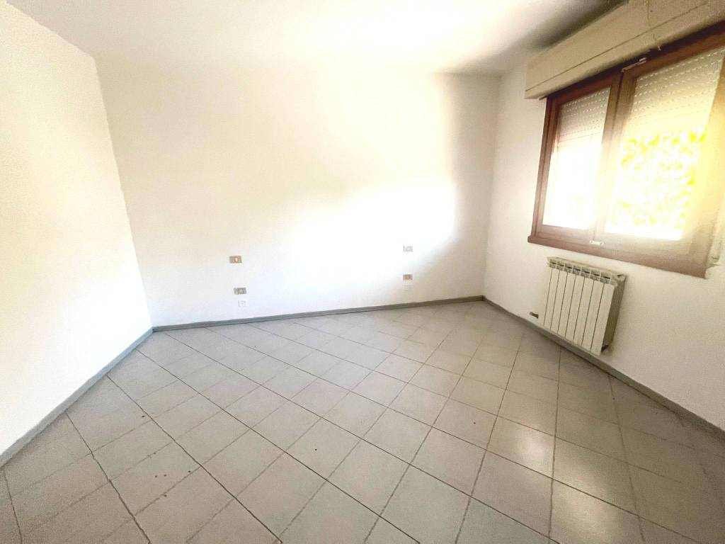 Appartamento a Prato in Via Arcivescovo Giovacchino Limberti - Foto 4