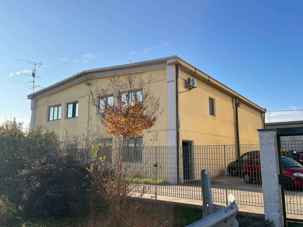Immobile a Vercelli in Via Ettore Ara, 32 - Foto 3