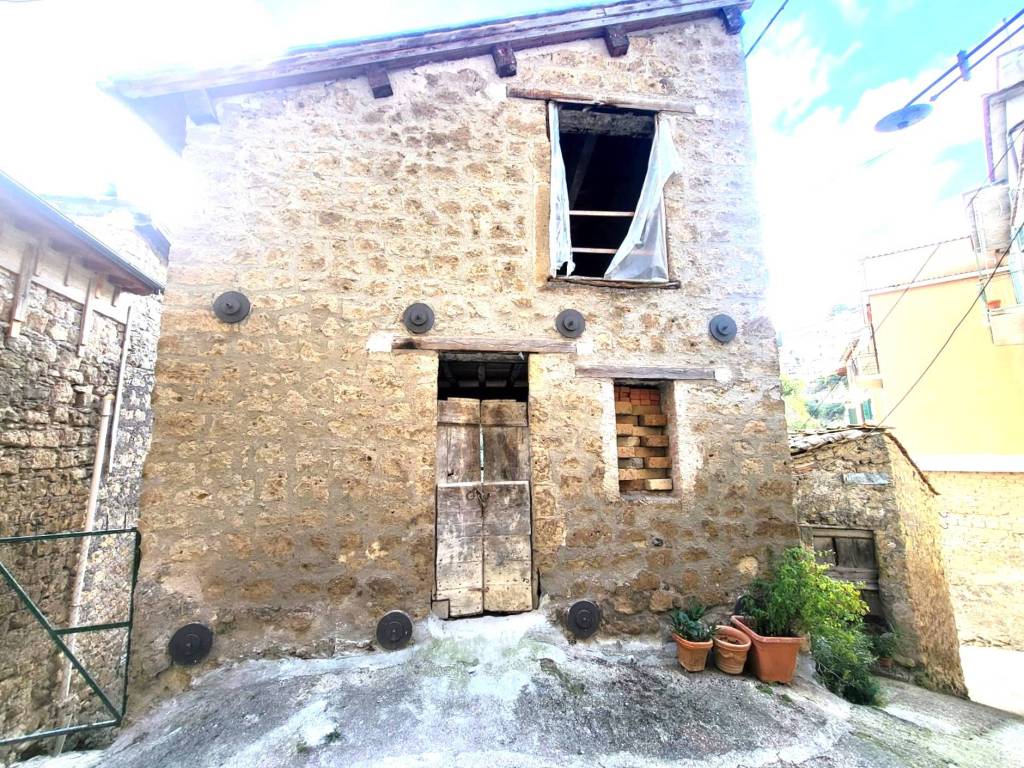 Rustico / casale a Caprarola in Via Rosolino Pilo - Foto 5