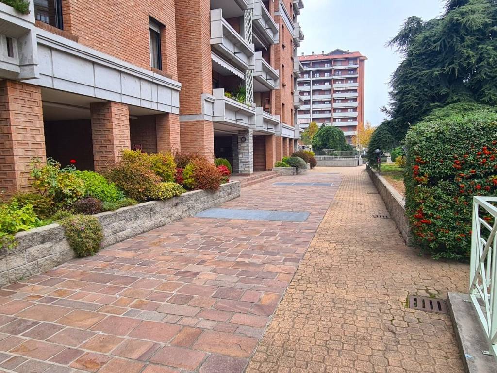 Attico / mansarda a Rivoli in Corso Luigi Einaudi, 111 - Foto 4