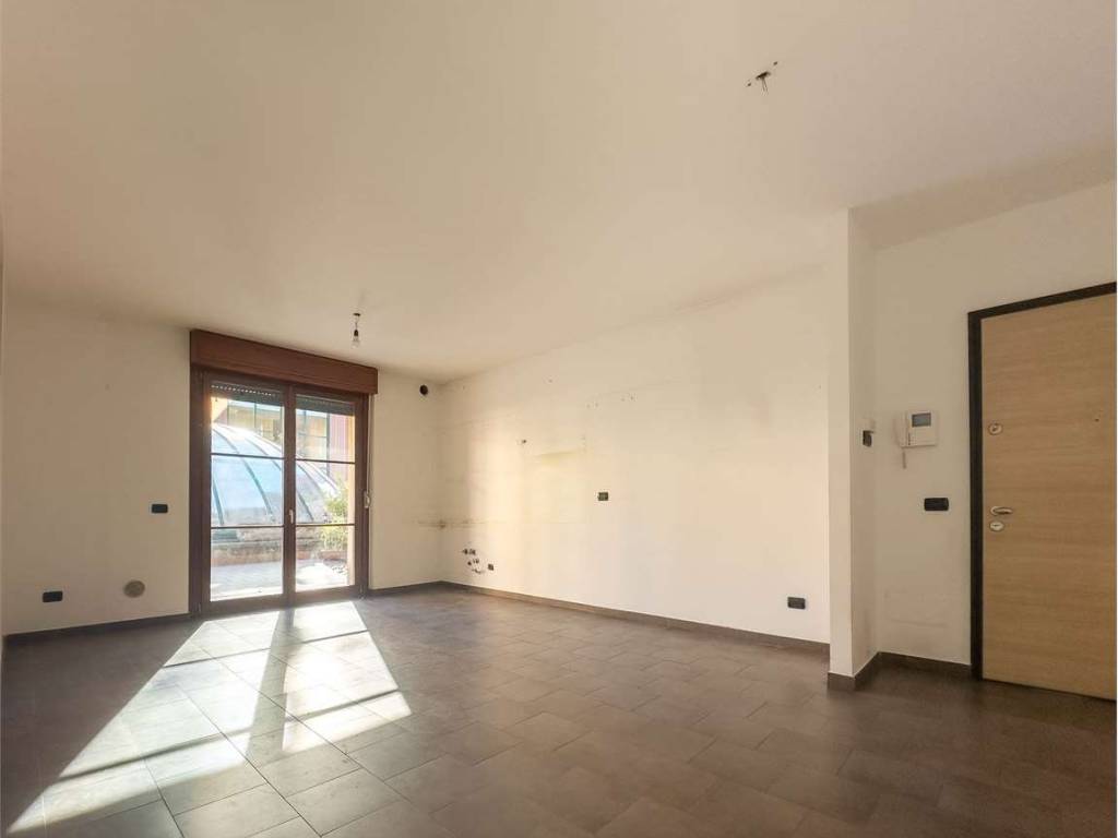 Appartamento a Somma lombardo in Via Visconti , 25 - Foto 5