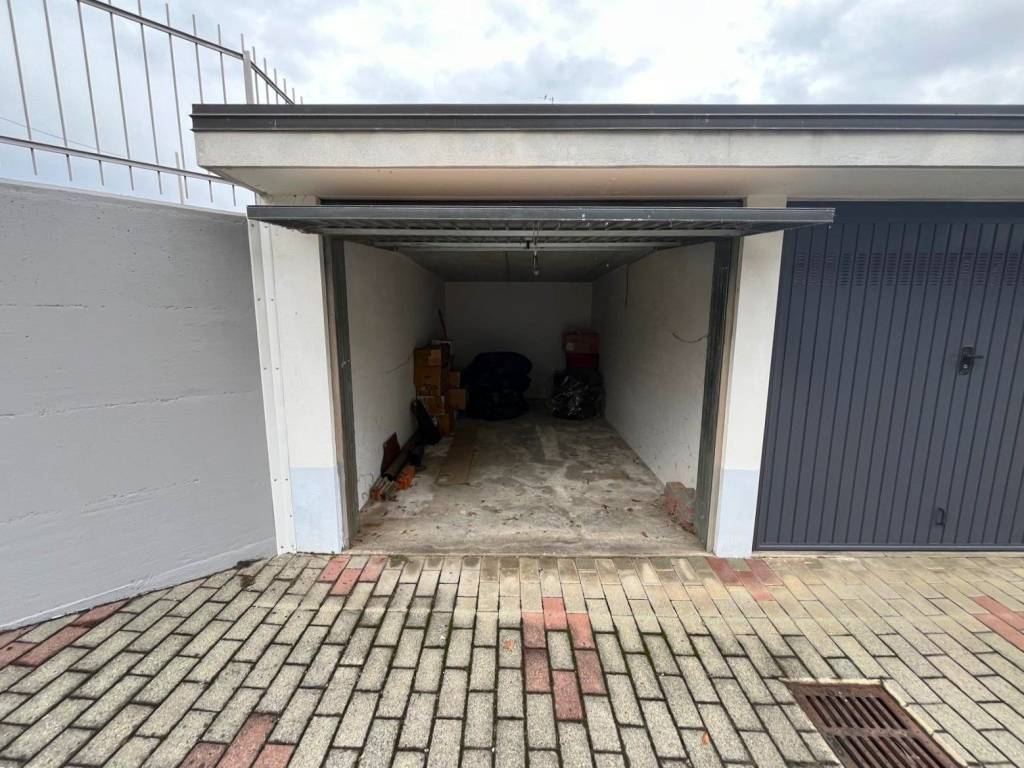 Box / garage a Vigliano biellese in Vicolo Vallazza, 7 - Foto 4