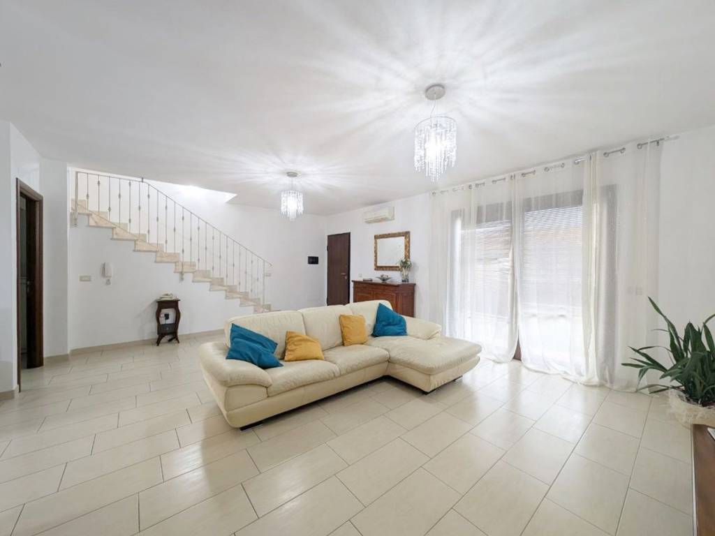 Villa a Uta in Via Cavour - Foto 2