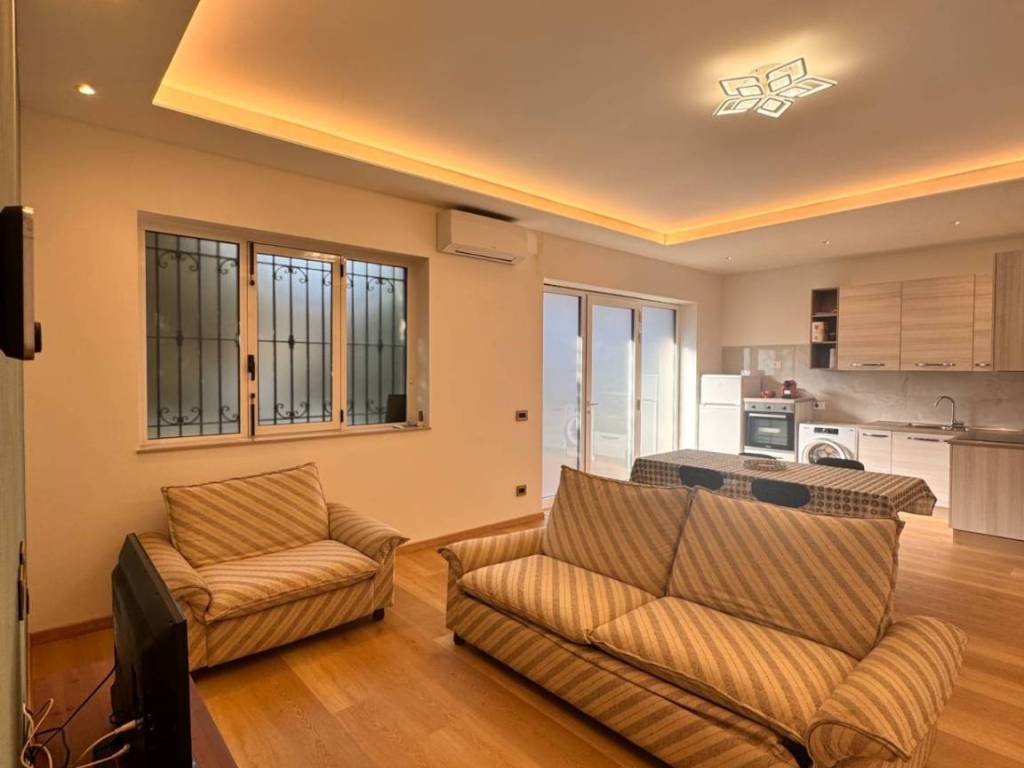 Appartamento a Montegiorgio in Via Toscana, 4 - Foto 2