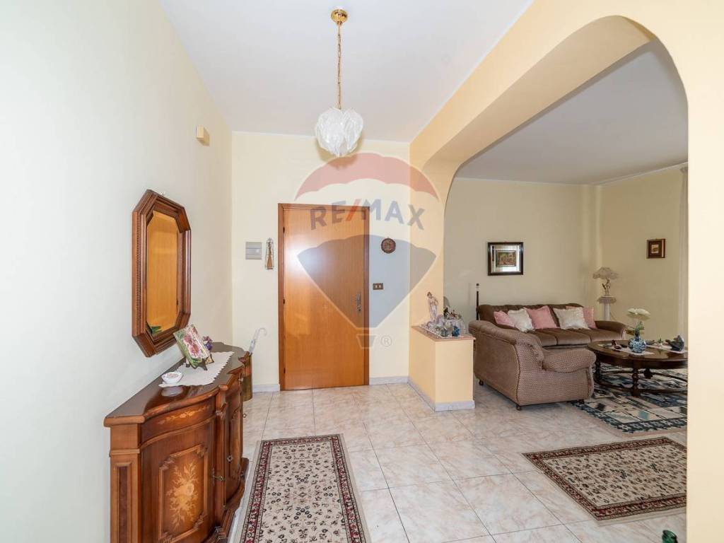Appartamento a Belpasso in Via Pantelleria, 20 - Foto 4
