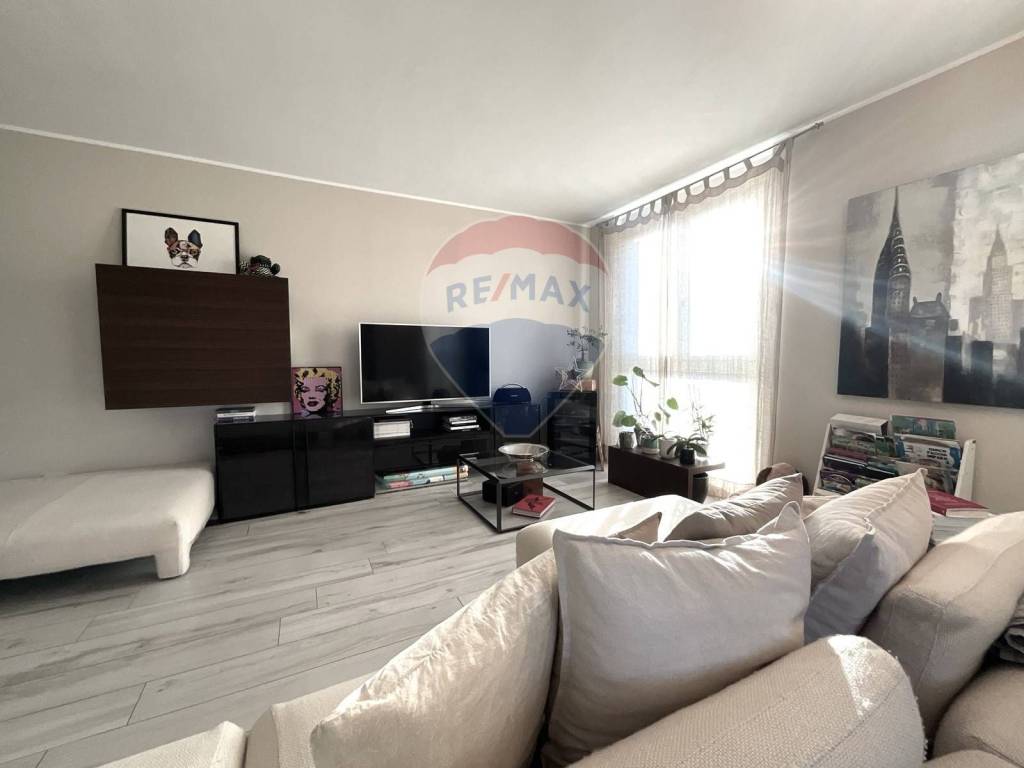 Appartamento a Caronno pertusella in Vicolo del Pozzo, 59 - Foto 2