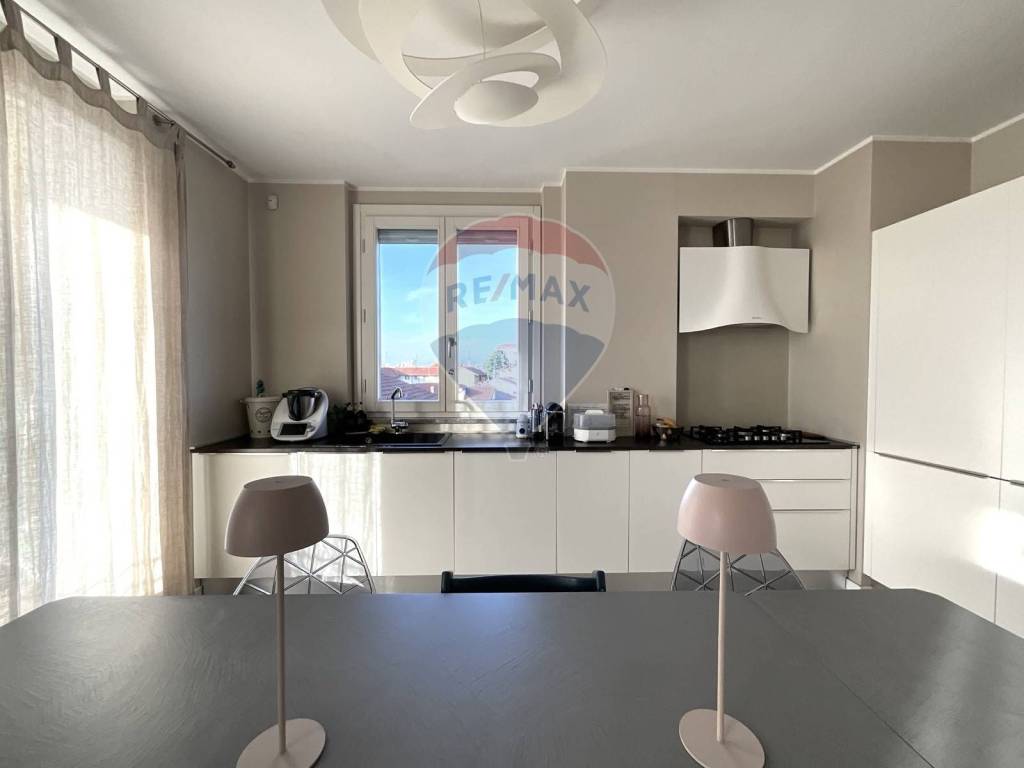 Appartamento a Caronno pertusella in Vicolo del Pozzo, 59 - Foto 3