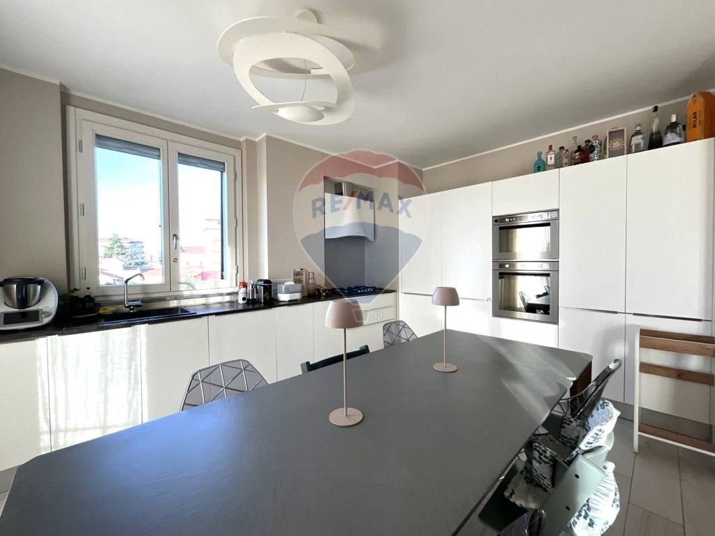 Appartamento a Caronno pertusella in Vicolo del Pozzo, 59 - Foto 4