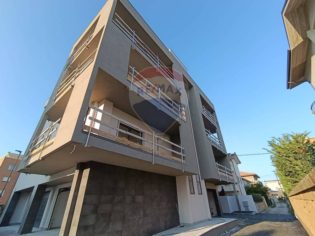 Appartamento a Pescara in Strada Vicinale Chiappini, 23 - Foto 3