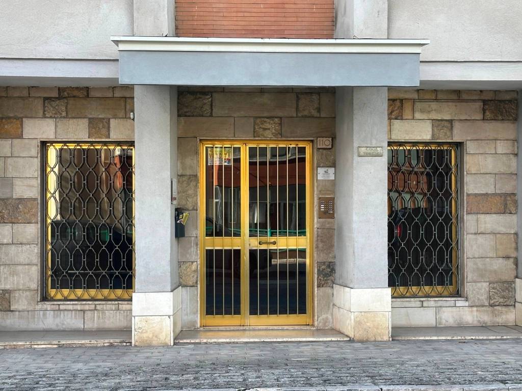 Appartamento a Potenza in Viale Dante Alighieri, 110 - Foto 2