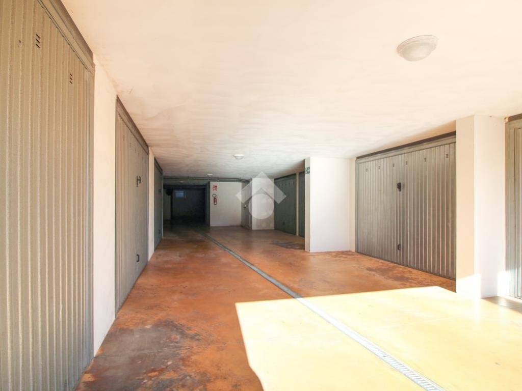 Box / garage a Grottammare in STRADA STRADA PROVINCIALE VALTESINO, 32 - Foto 3