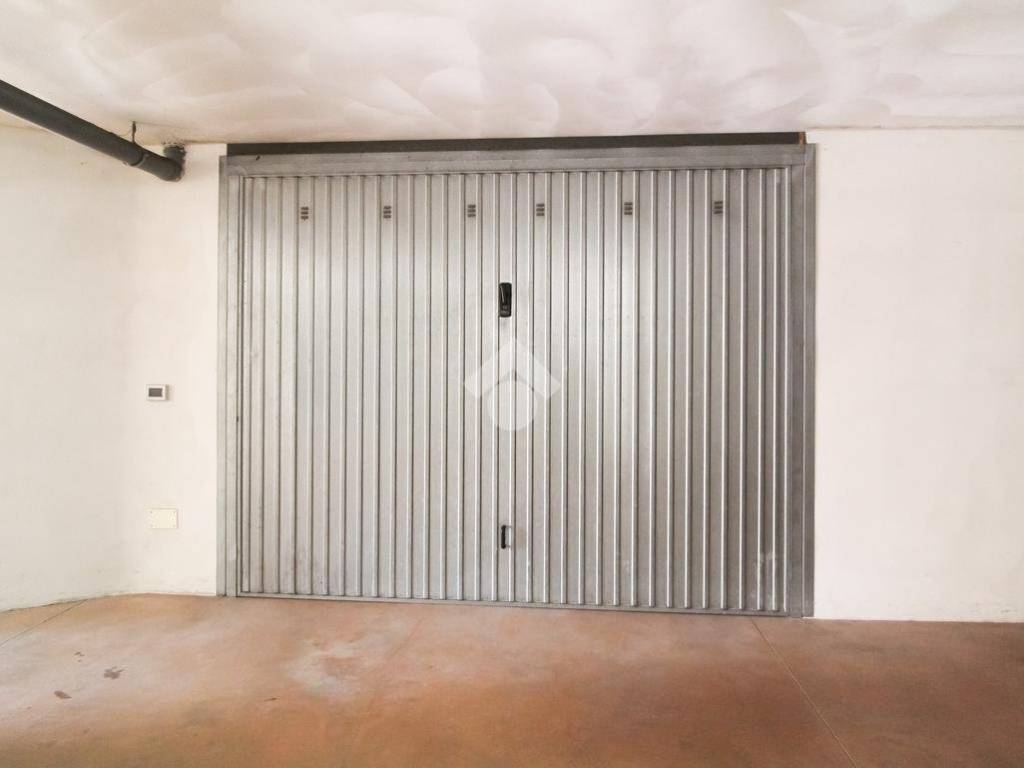 Box / garage a Grottammare in STRADA STRADA PROVINCIALE VALTESINO, 32 - Foto 5