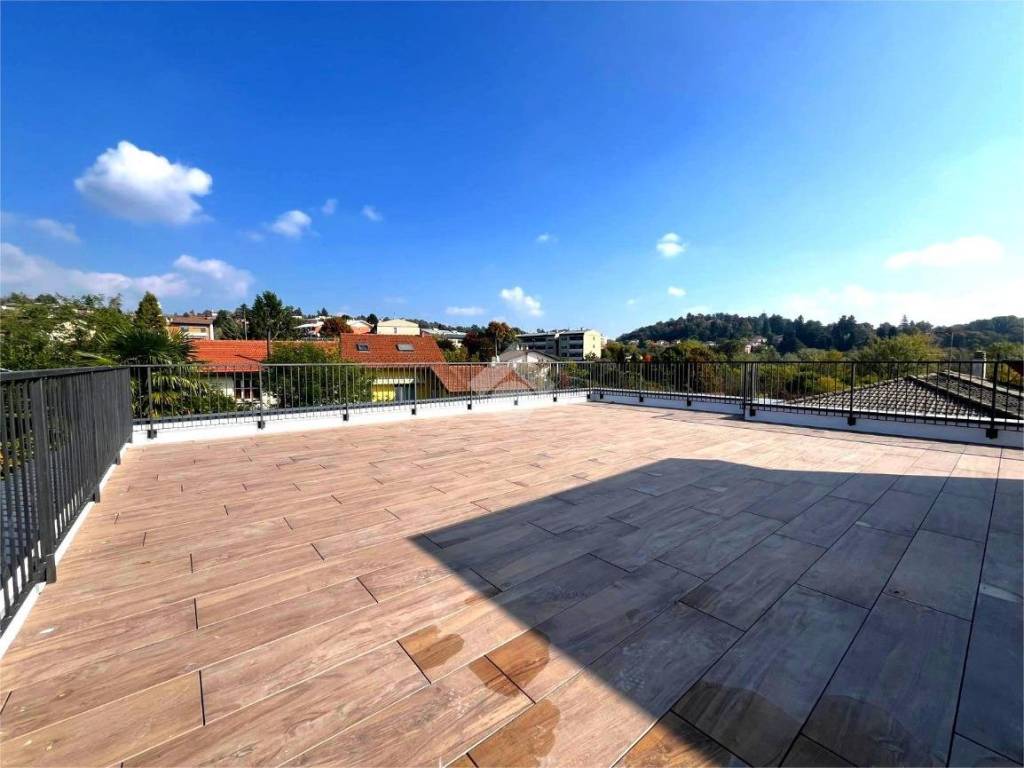 Attico / mansarda a Varese in Via della Carnaga, 33 - Foto 4