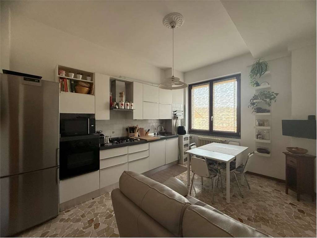 Appartamento a Cantù in via Como - Foto 5
