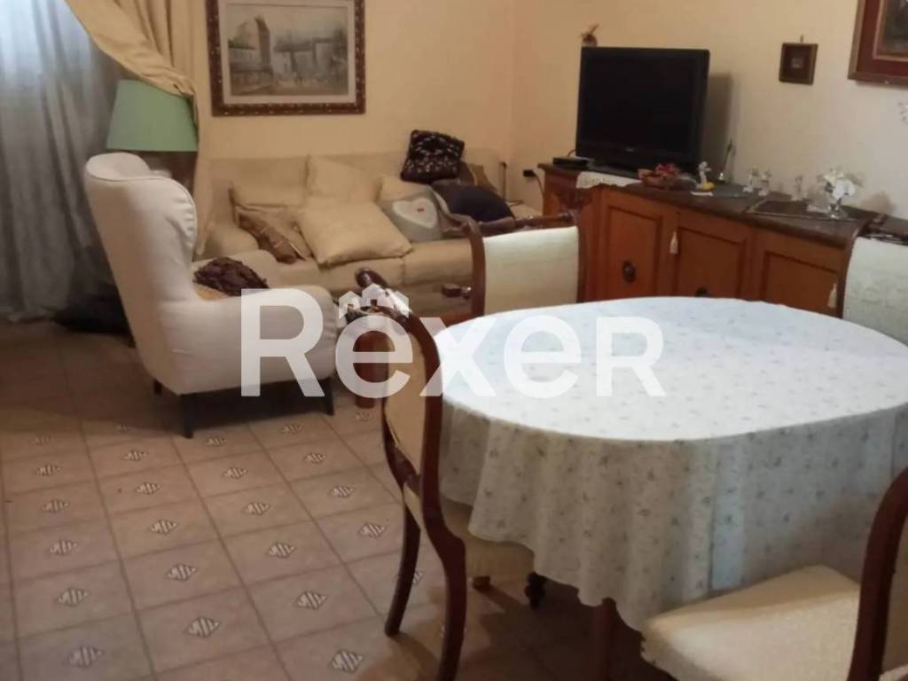 Casa indipendente a Venosa in Via Enrico Toti - Foto 4