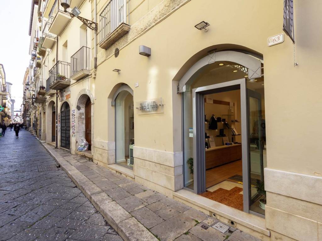 Immobile a Fondi in CORSO APPIO CLAUDIO - Foto 2