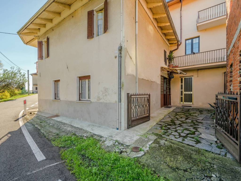 Villetta a schiera a Lessona in Via Dario Cappa, 1 - Foto 2