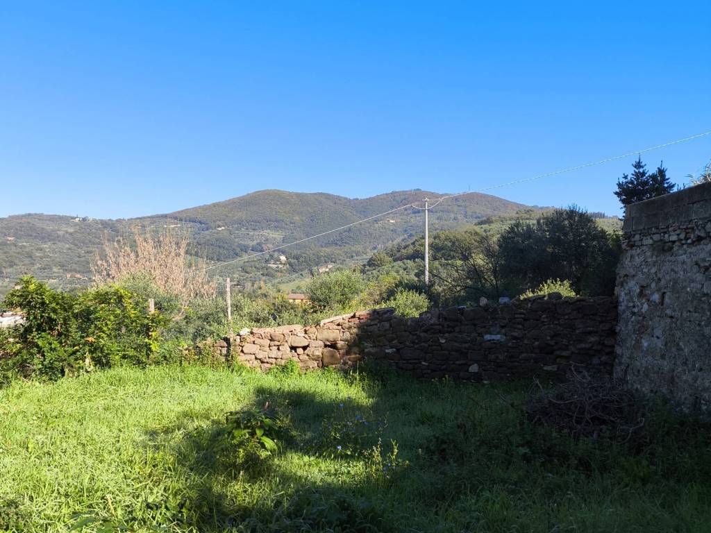 Casa indipendente a Monsummano terme in Piazza Giuseppe Giusti, 55 - Foto 3