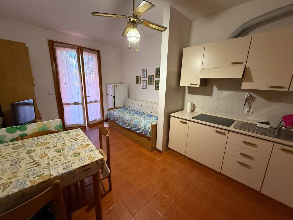 Appartamento a Comacchio in Via Passo del Brocon, 5 - Foto 4
