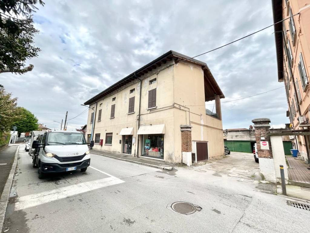Palazzo / stabile a Brescia in Via Vittorio Arici, 131 - Foto 4