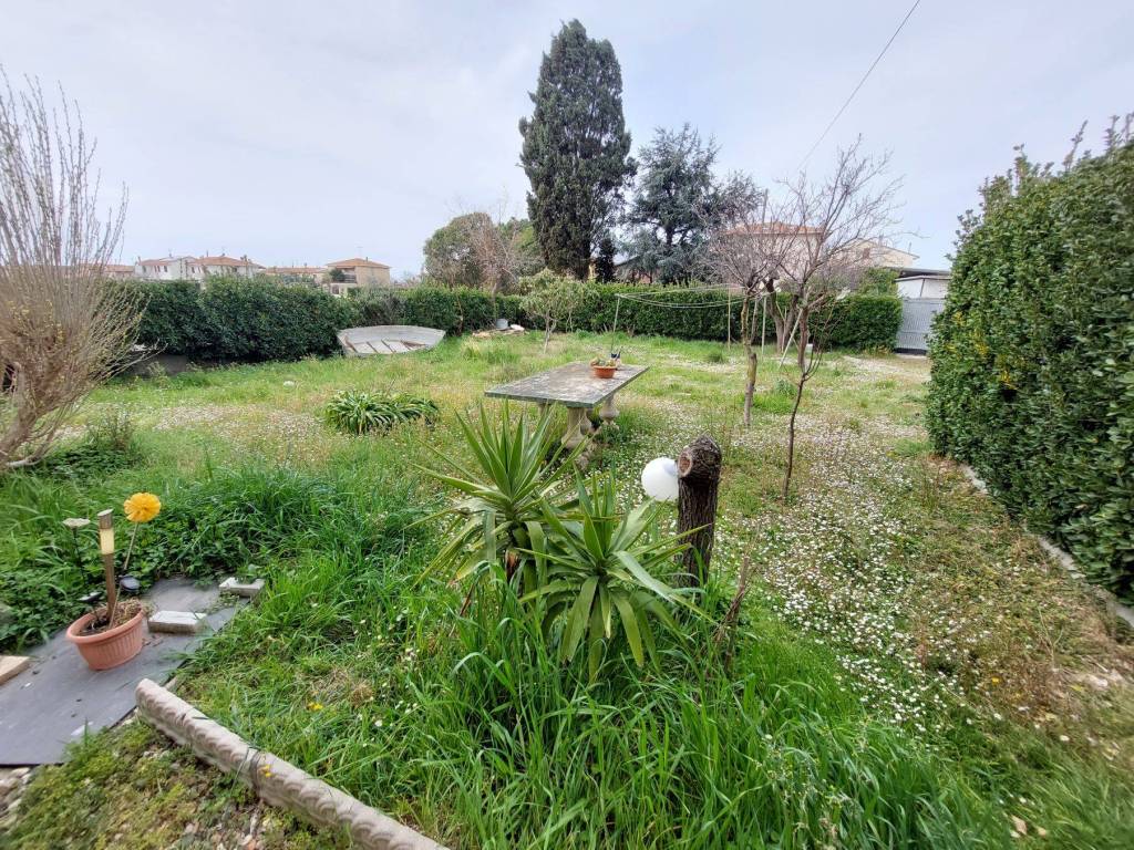 Villa a Rosignano marittimo in Stradone Polveroni, 25 - Foto 2