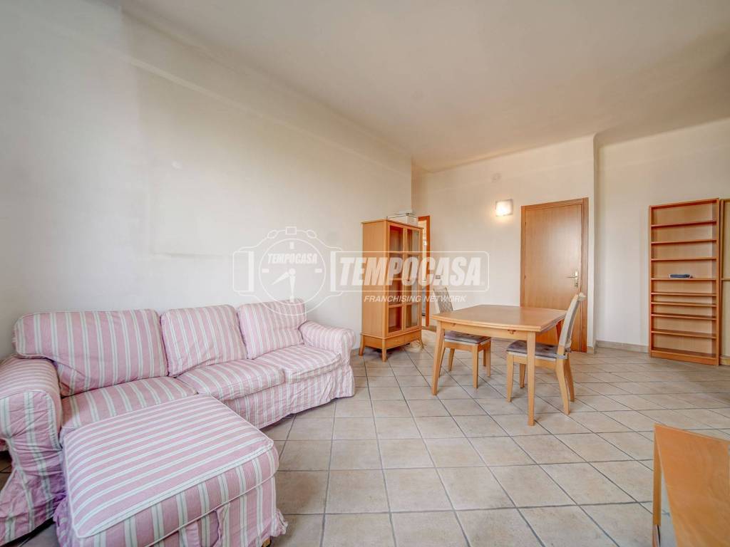 Appartamento a Albizzate in Via Ruzzella - Foto 2