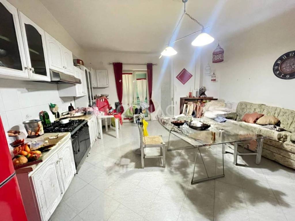 Appartamento a Giugliano in campania in Via Ripuaria - Foto 2