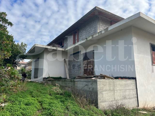 Villa a Cabras in corso europa, snc - Foto 2