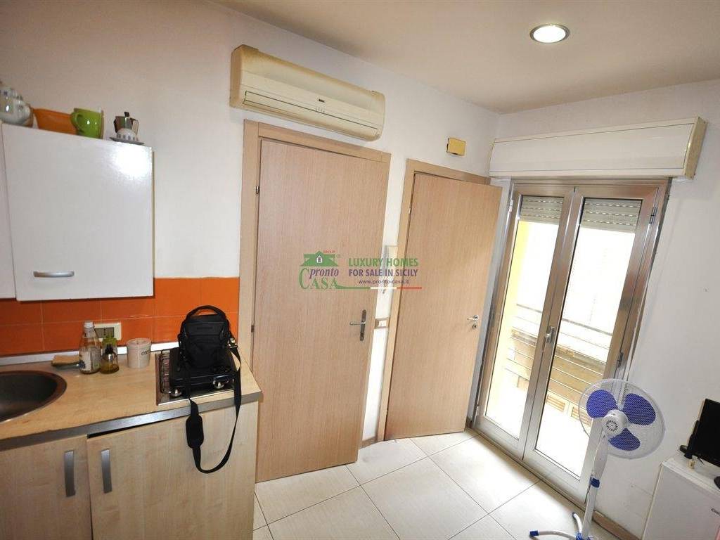 Casa indipendente a Ragusa in VIA CARRUBBELLE - Foto 3