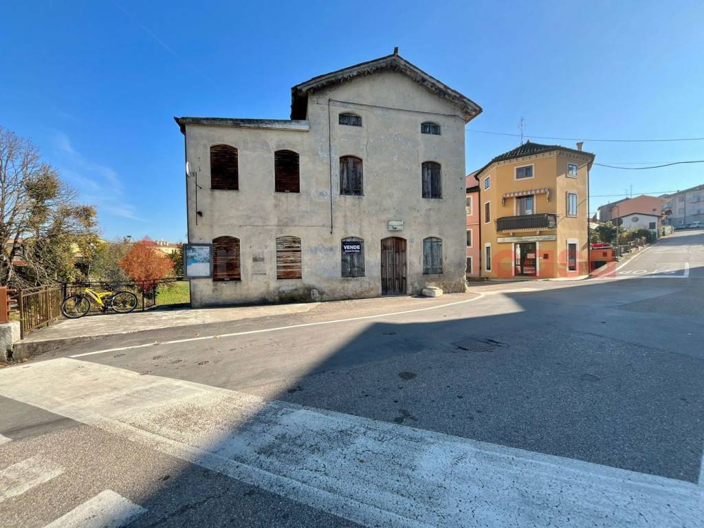 Casa indipendente a Sarego in Via Bisognin , 1 a - Foto 2
