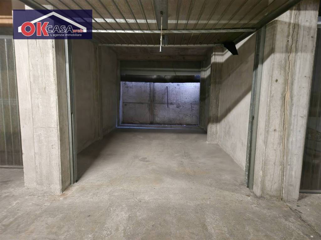 Box / garage a Verona in Via Luigi Negrelli - Foto 2