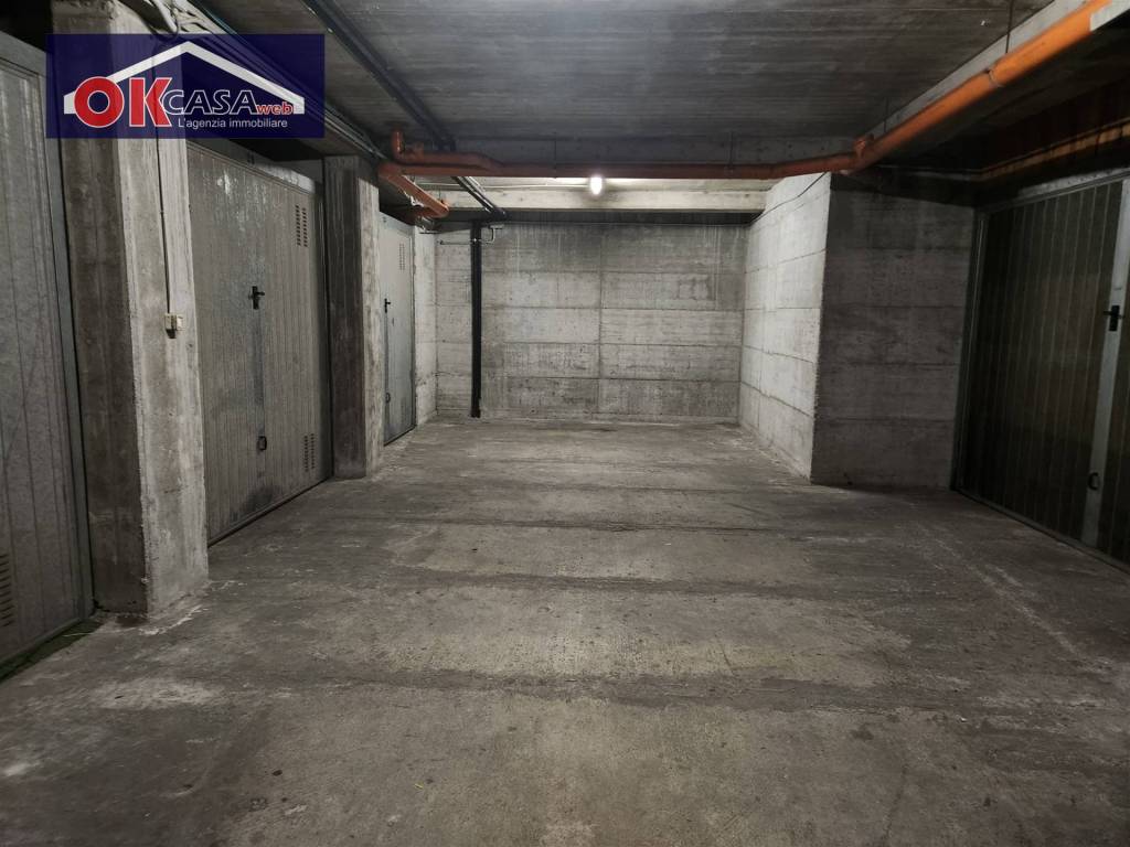 Box / garage a Verona in Via Luigi Negrelli - Foto 3