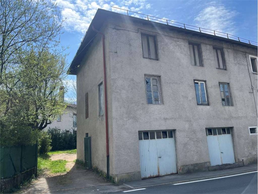 Rustico / casale a Brinzio in Via Monte Rosa, 1 - Foto 2