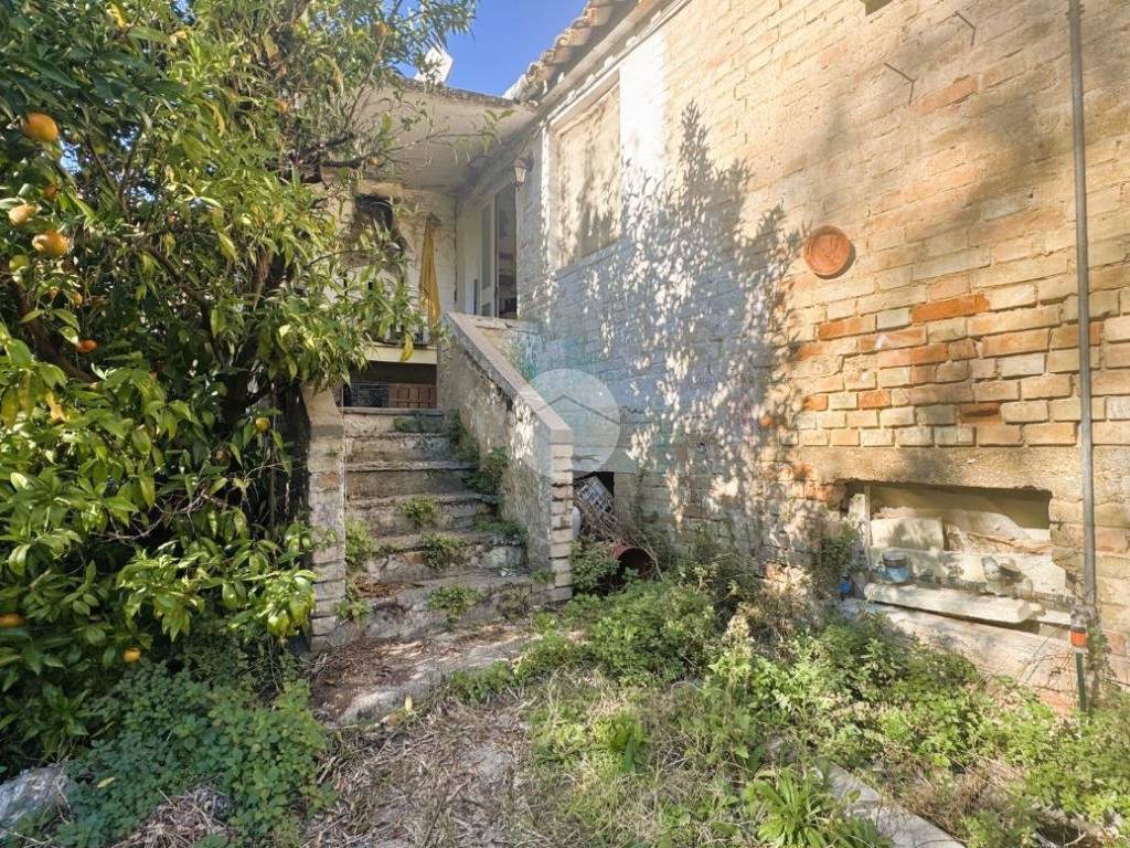 Rustico / casale a Grottammare in Strada Comunale Bore Tesino, 37 - Foto 4